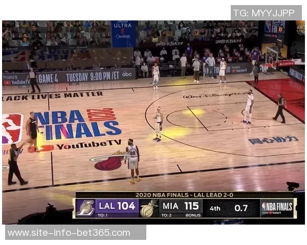 华子提前离场沮丧落后29分球员通道内情引发热议